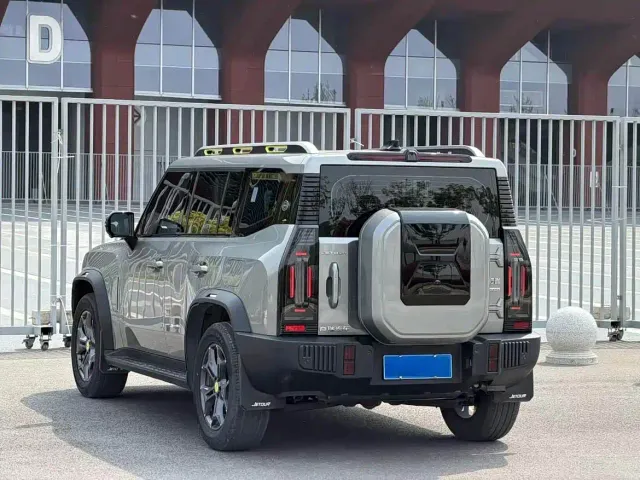 Jetour T2 — Фото автомобиля 12