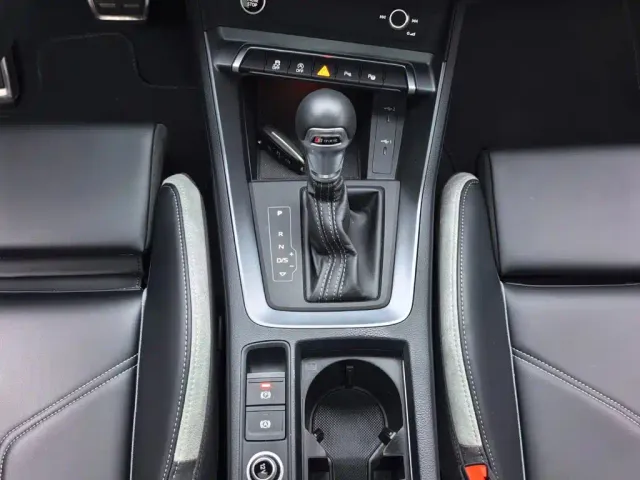 Audi Q3 — Фото автомобиля 15