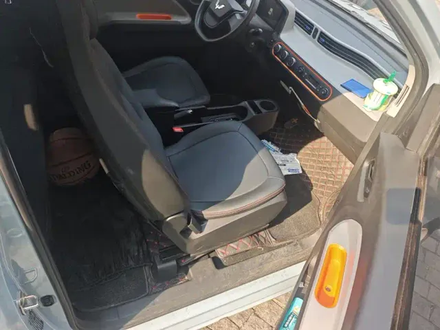 Wuling Hongguang Mini EV — Фото автомобиля 8