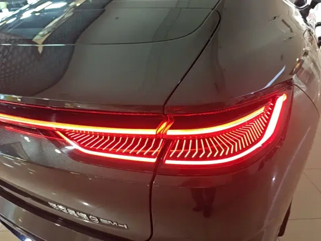 Geely Galaxy Xingyao 8 — Фото автомобиля 7