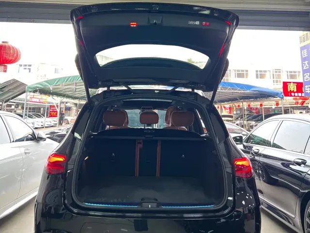 Mercedes-Benz GLC-Class — Фото автомобиля 12