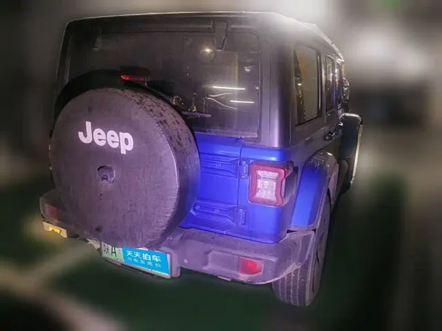 Jeep Wrangler 4xe — Фото автомобиля 2