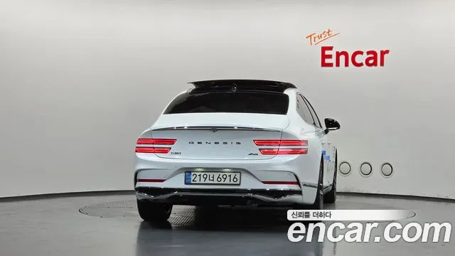 Genesis G80 RG3 — Фото автомобиля 4