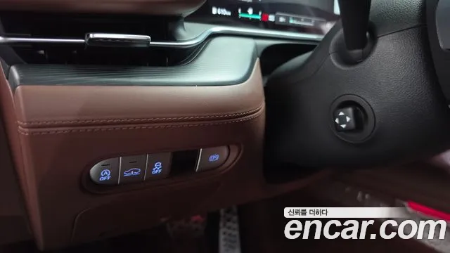 Genesis G90 Бензин 3.5 турбо AWD — Фото автомобиля 21