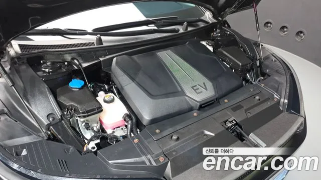 Kia EV6 — Фото автомобиля 9