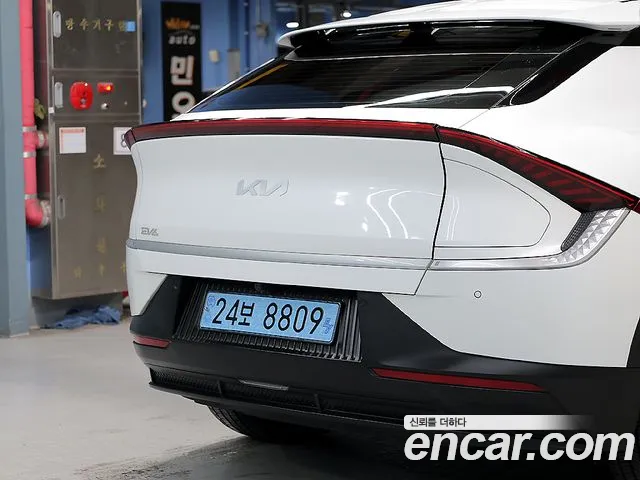 Kia EV6 Long Range — Фото автомобиля 17