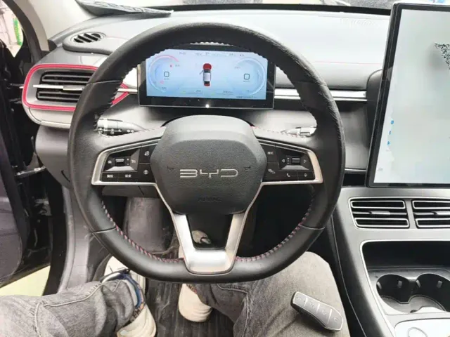 BYD Destroyer 05 2022 DM-i 55KM Luxury — Фото автомобиля 10