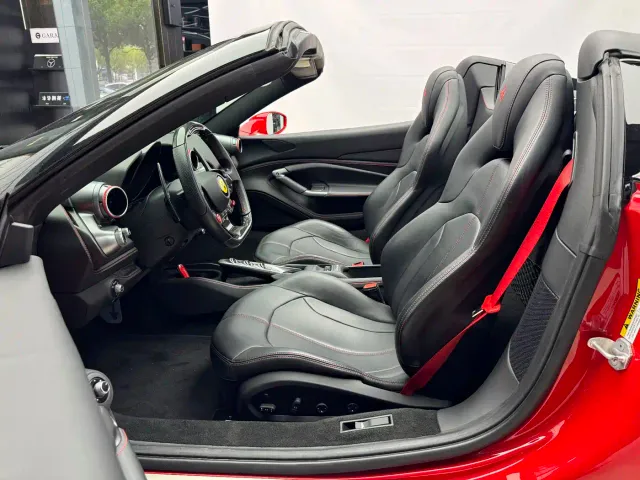 Ferrari F8 — Фото автомобиля 14