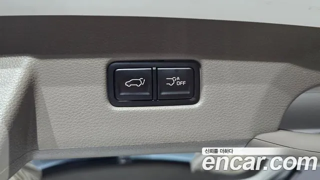 Kia Carnival Generation 4 — Фото автомобиля 17