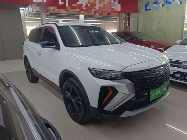 Geely Boyue — Фото автомобиля 3