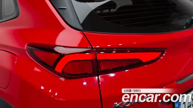 Hyundai Kona New — Фото автомобиля 8