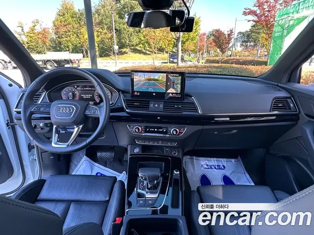 Audi Q5 FY — Фото автомобиля 9
