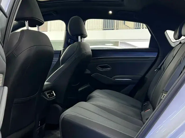 BYD Qin L — Фото автомобиля 8