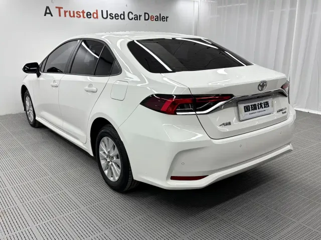 Toyota Corolla — Фото автомобиля 6