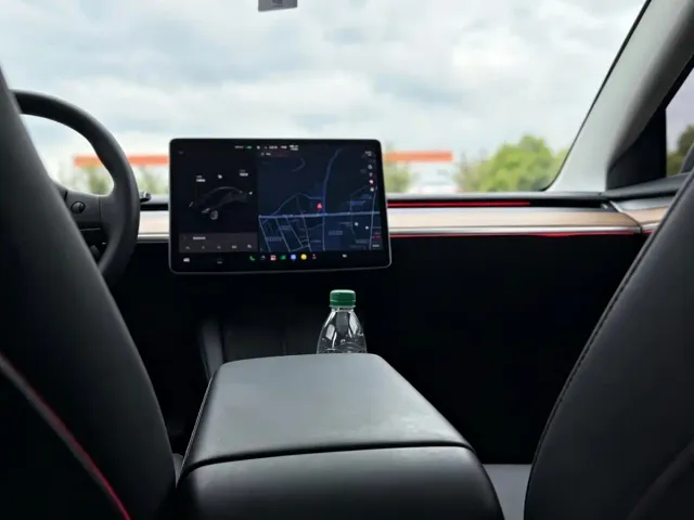 Tesla Model 3 2021 Standard Range Rear-Wheel Drive Upgrade — Фото автомобиля 7