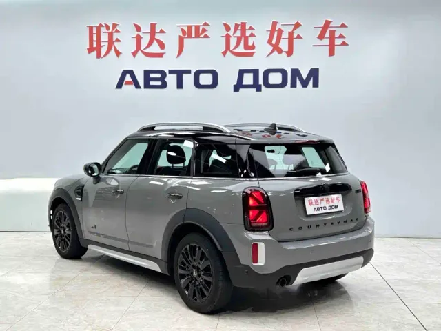 MINI Countryman — Фото автомобиля 4