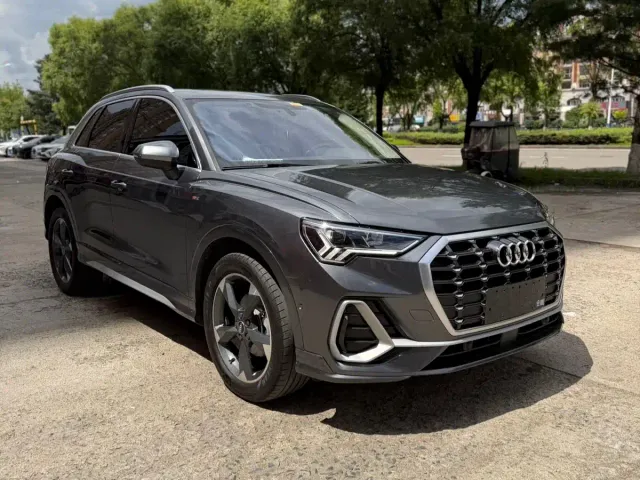 Audi Q3 — Фото автомобиля 3