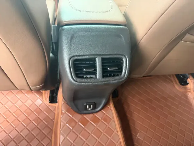 Buick Regal — Фото автомобиля 12