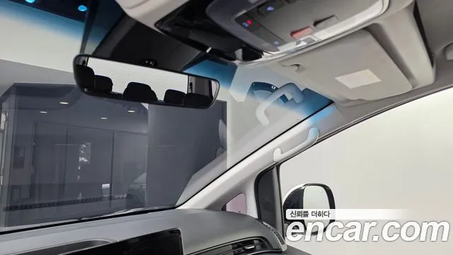 Hyundai Staria Staria 4WD Tourer 9 мест — Фото автомобиля 29