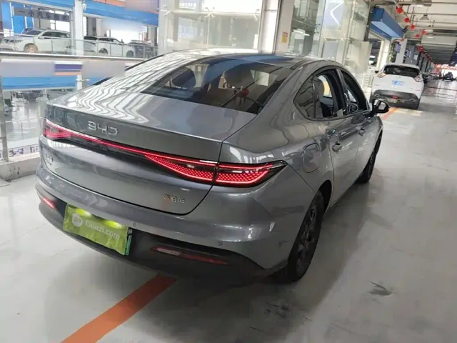 BYD Seal 05 DM-i — Фото автомобиля 6