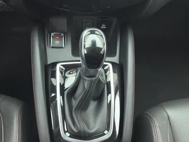 Nissan Qashqai — Фото автомобиля 16