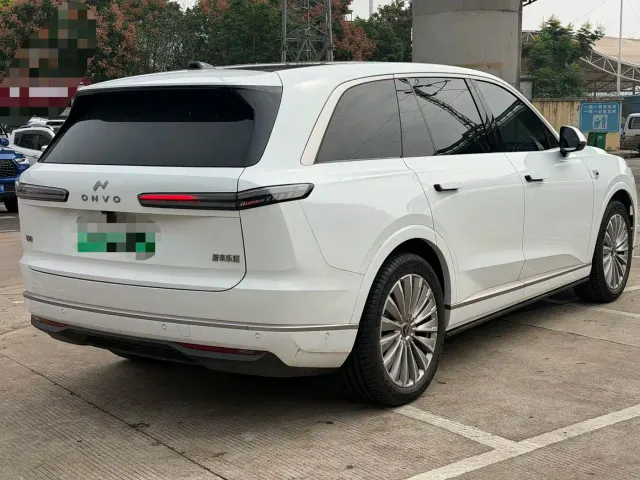 Onvo L90 — Фото автомобиля 7