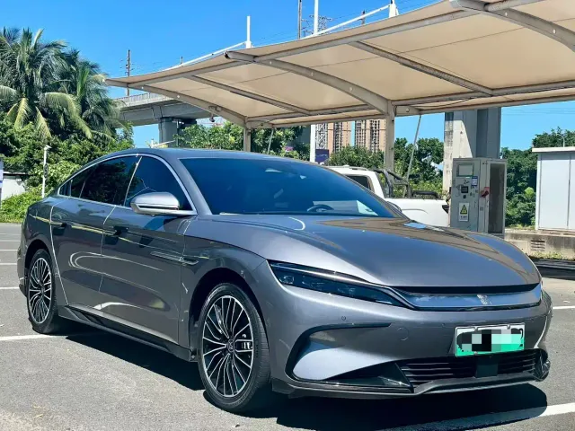 BYD Han — Фото автомобиля 3