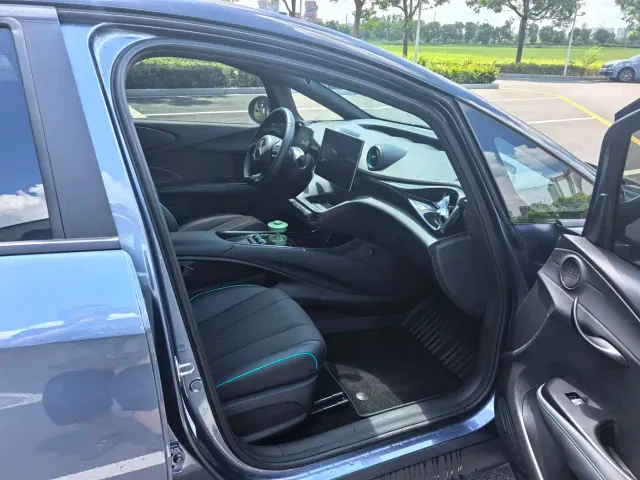 BYD Dolphin — Фото автомобиля 10