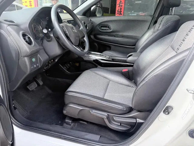 Honda XR-V — Фото автомобиля 6