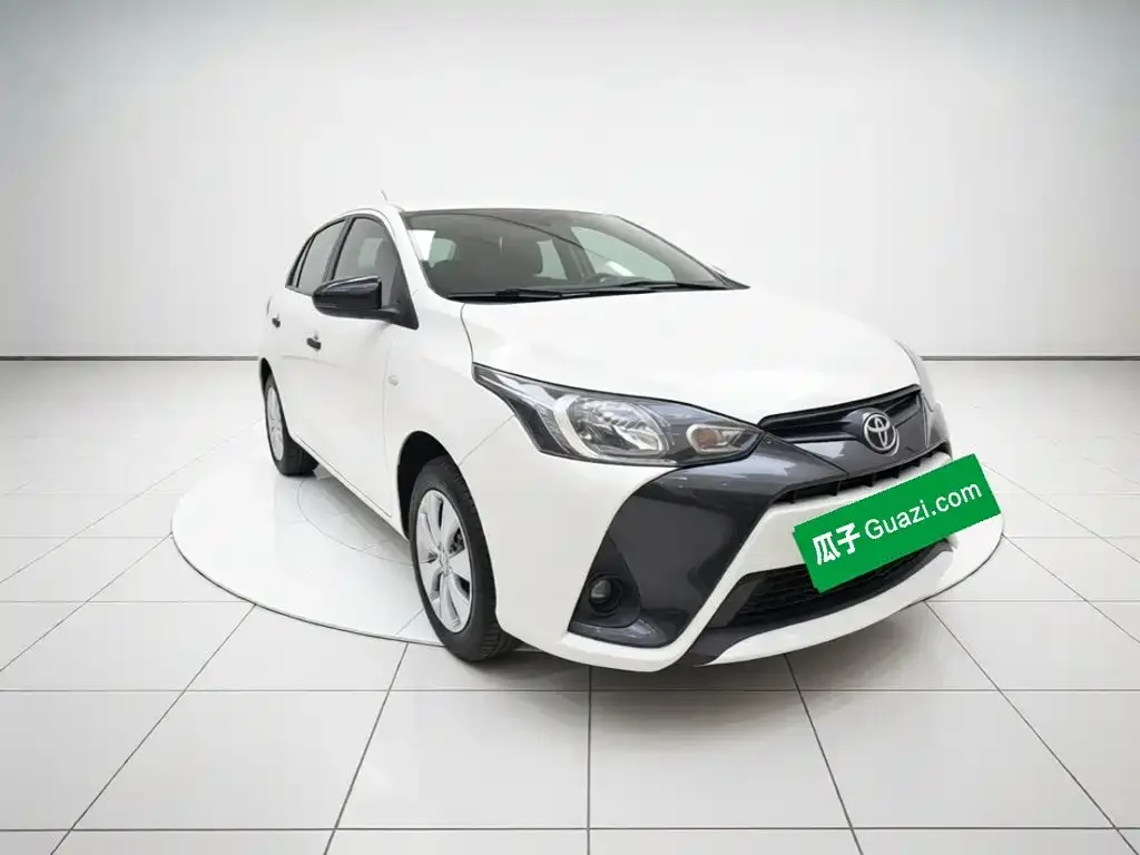 Toyota YARiS L Zhi Xuan 2022 1.5L CVT Leading PLUS Edition — Фото автомобиля 3