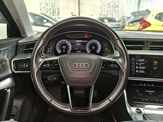 Audi A6L — Фото автомобиля 10