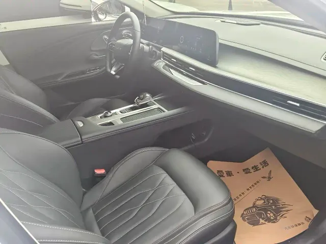 Chery Arrizo 8 — Фото автомобиля 8