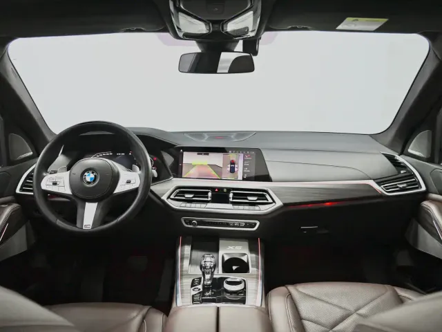 BMW X5 — Фото автомобиля 8