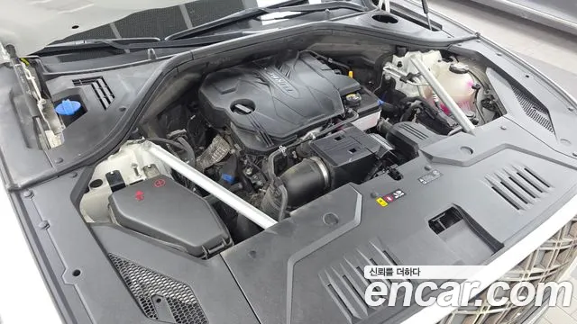 Genesis GV70 — Фото автомобиля 9