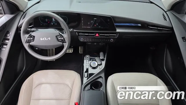 Kia Niro The All New Niro Signature — Фото автомобиля 7