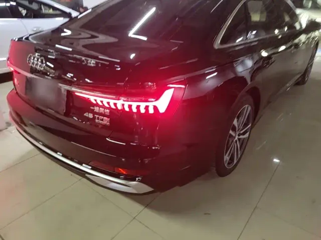 Audi A6L — Фото автомобиля 7