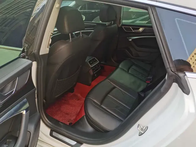 Audi A7 — Фото автомобиля 12