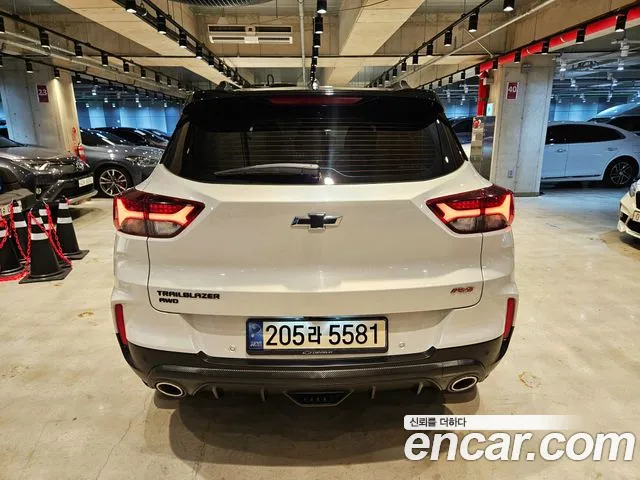ChevroletGMDaewoo Trailblazer Trailblazer 1.3 турбо 4WD — Фото автомобиля 4