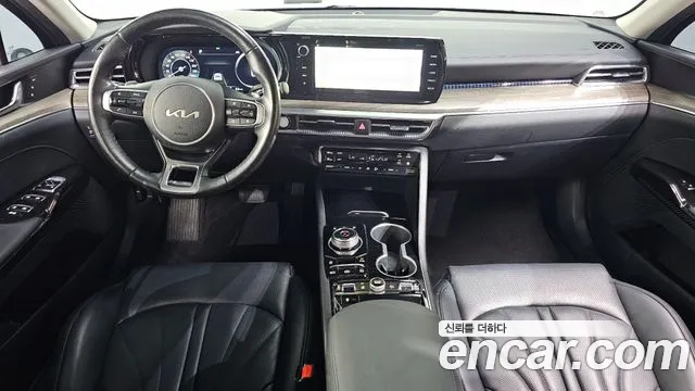 Kia K5 Generation 3 — Фото автомобиля 10