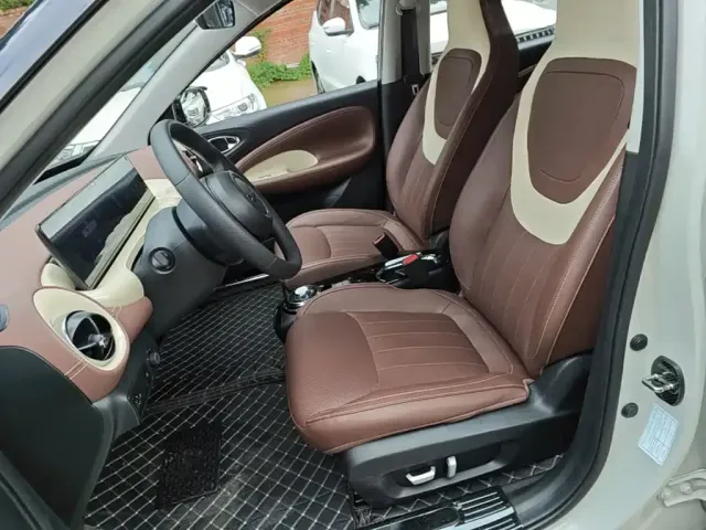 Wuling Bingo — Фото автомобиля 14