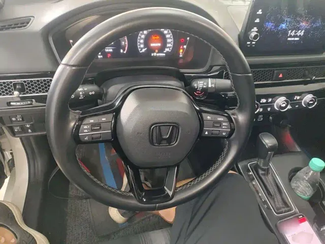 Honda Civic — Фото автомобиля 10