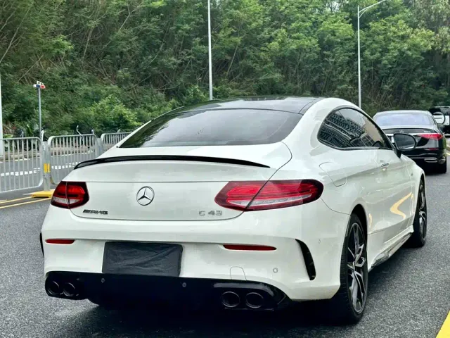 Mercedes-Benz C-Class AMG — Фото автомобиля 5