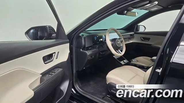 Hyundai Kona SX2 — Фото автомобиля 15