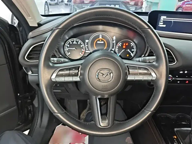 Mazda CX-30 — Фото автомобиля 10