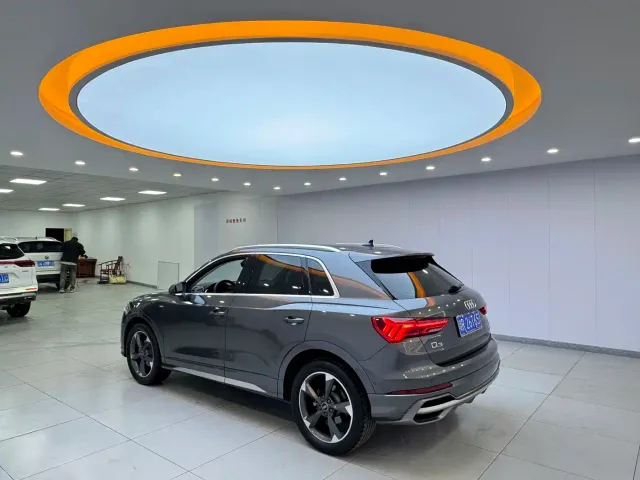 Audi Q3 — Фото автомобиля 6