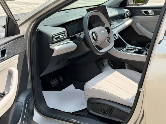Geely Galaxy Galaxy Stellar 6 2025 Base Version — Фото автомобиля 15