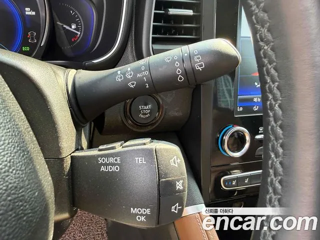 Renault-KoreaSamsung QM6 Новый QM6 2.0 LPe RE Signature 2WD — Фото автомобиля 16