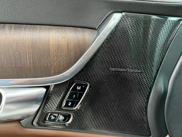 Volvo S90 — Фото автомобиля 20