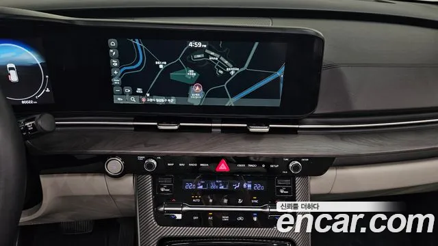 Kia Carnival Generation 4 — Фото автомобиля 13
