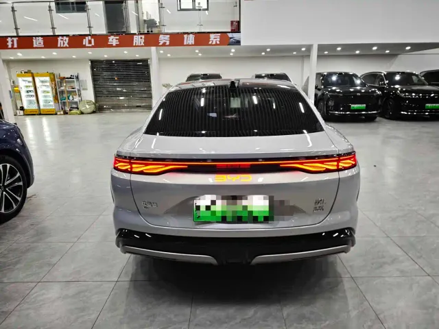 BYD Han L — Фото автомобиля 6
